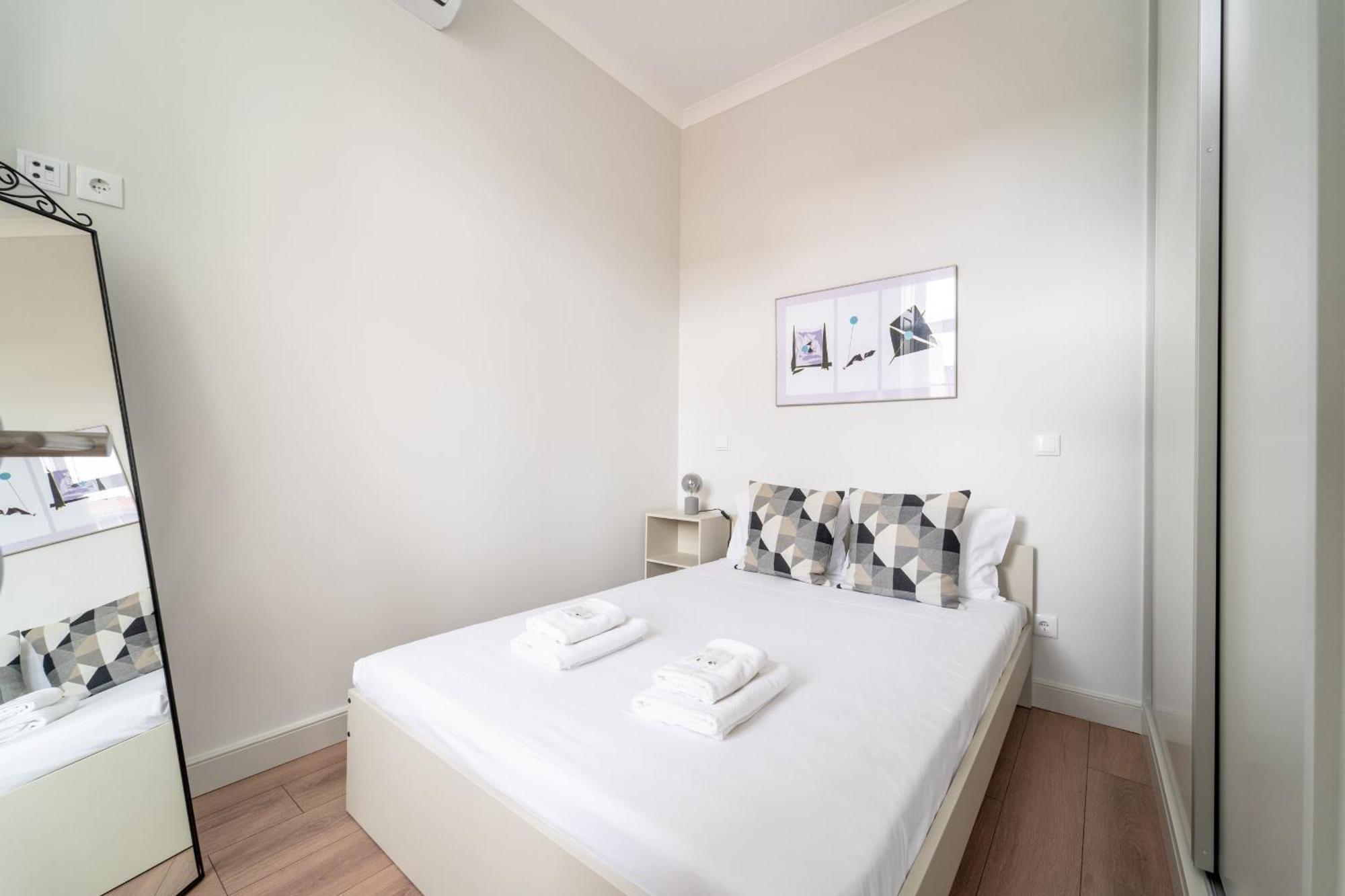 Escadaria 21 Apartment By House And People บรากา ภายนอก รูปภาพ