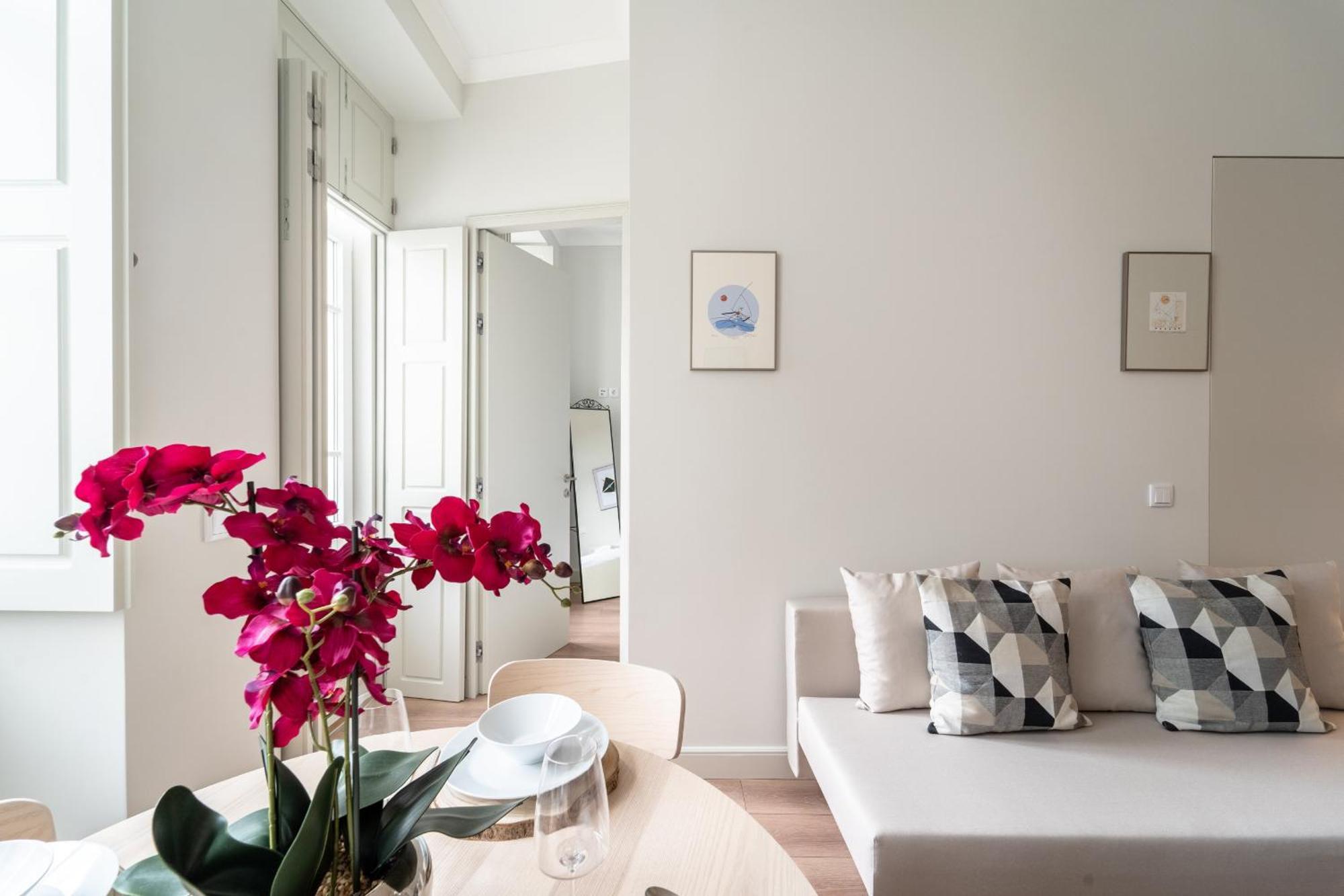 Escadaria 21 Apartment By House And People บรากา ภายนอก รูปภาพ